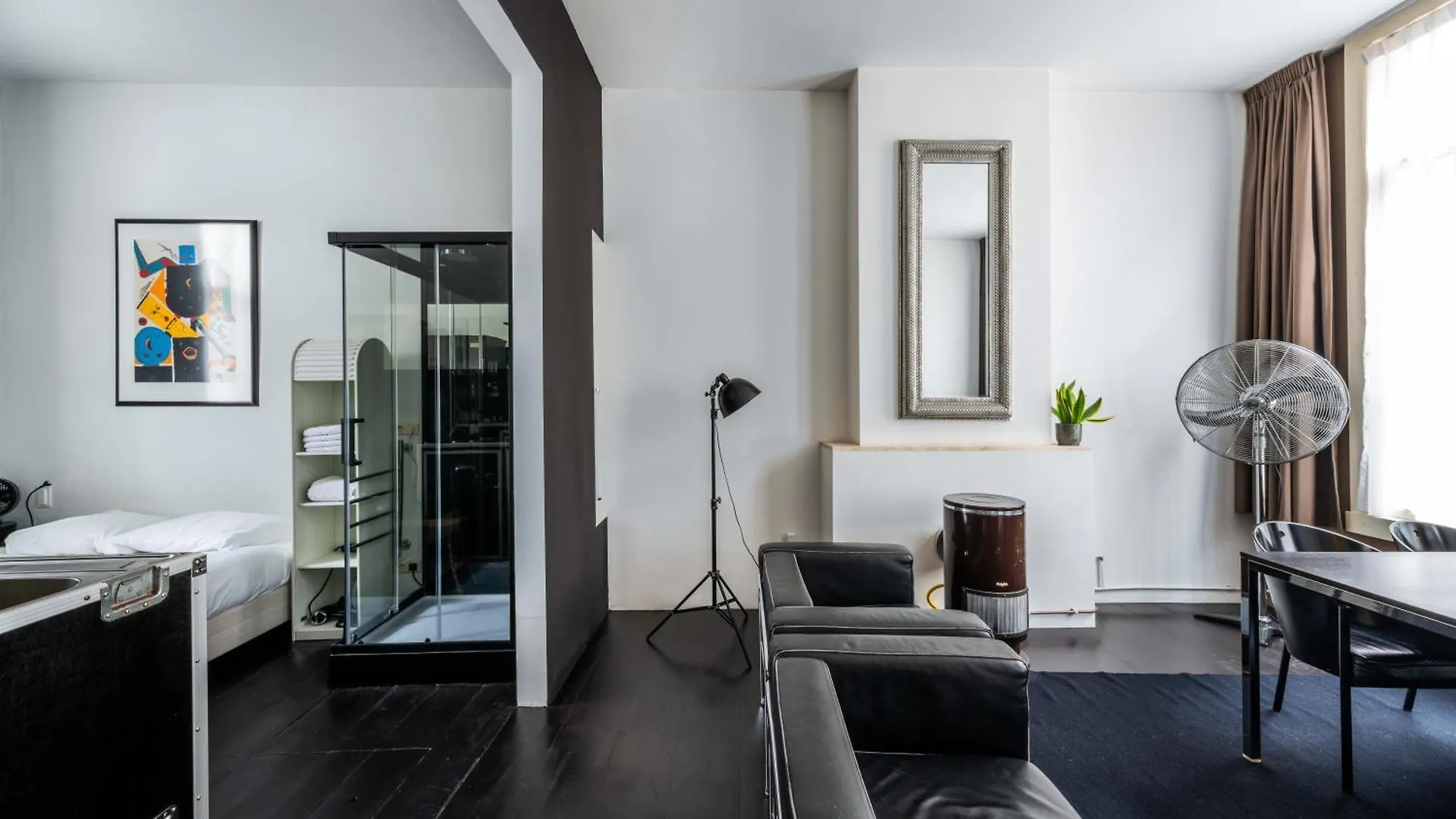 Zocher6 Bnb A Monumental Town House In The City Center Utrecht Bed & Breakfast